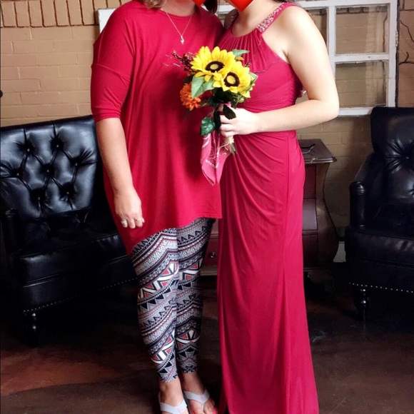 Dress - Picture 5 of 6